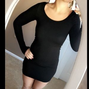 Black long sleeve cotton dress